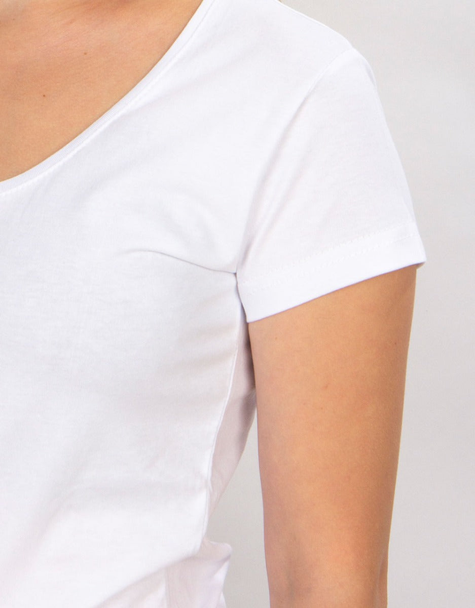 Bayan Kalıp Geniş Yaka Beyaz Tişört