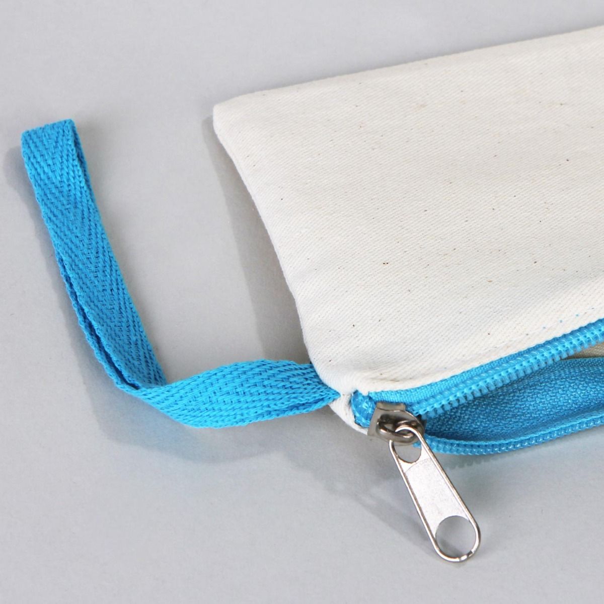 23 Nisan Renkli Fermuarlı Kalemlik Çanta 21x10 cm (Okul-Sınıf Baskılı)