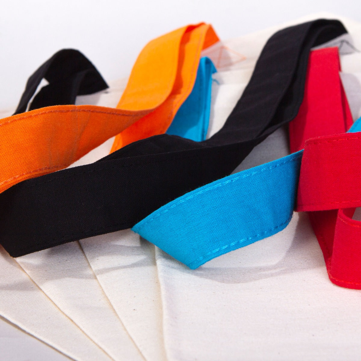 Gabardin Bez Çanta Siyah Kulp 40x35cm