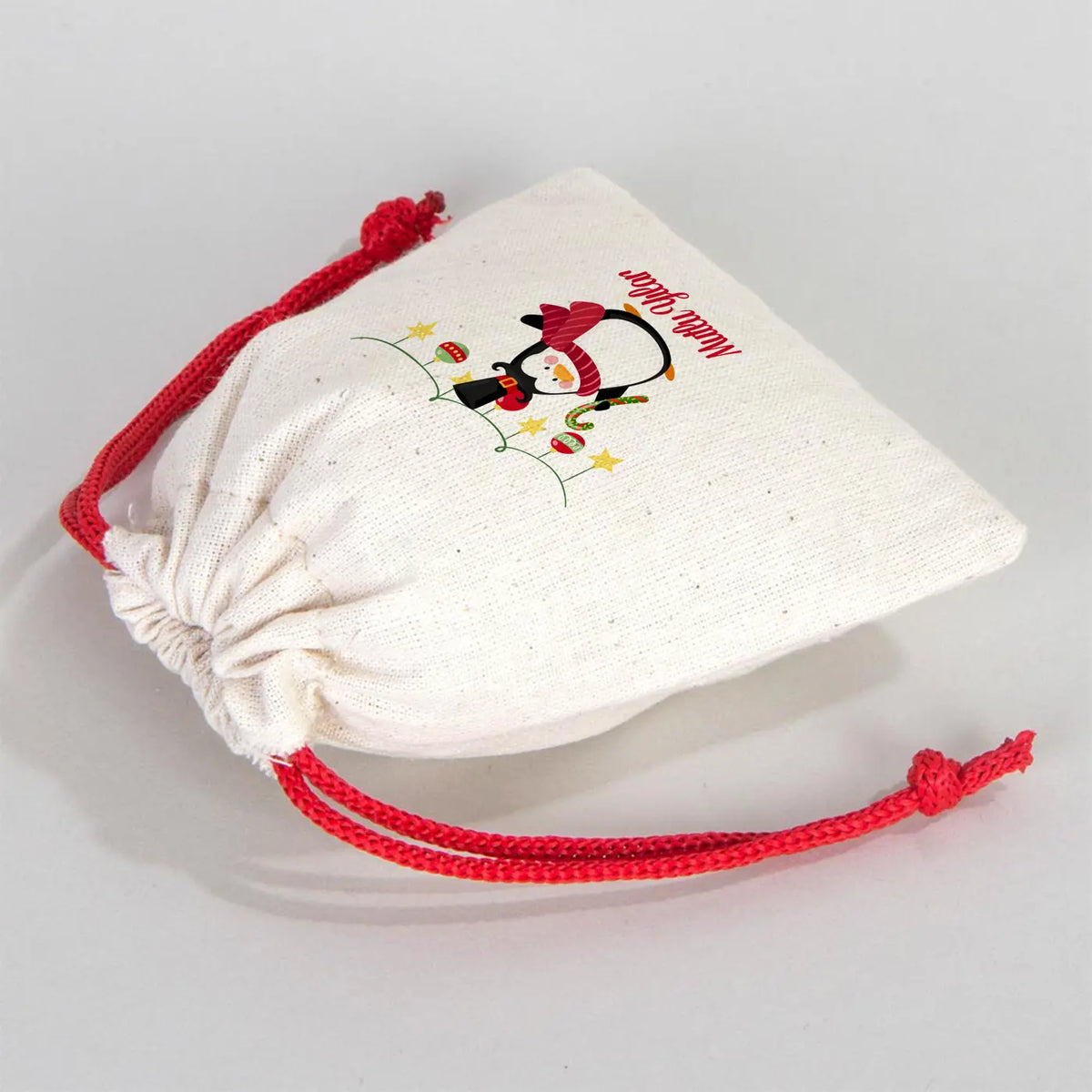 Yılbaşı Özel Bez Kese 10x13 cm - Renkli İp - Kırmızı (Özelleştirilebilir) - kullanım örneği