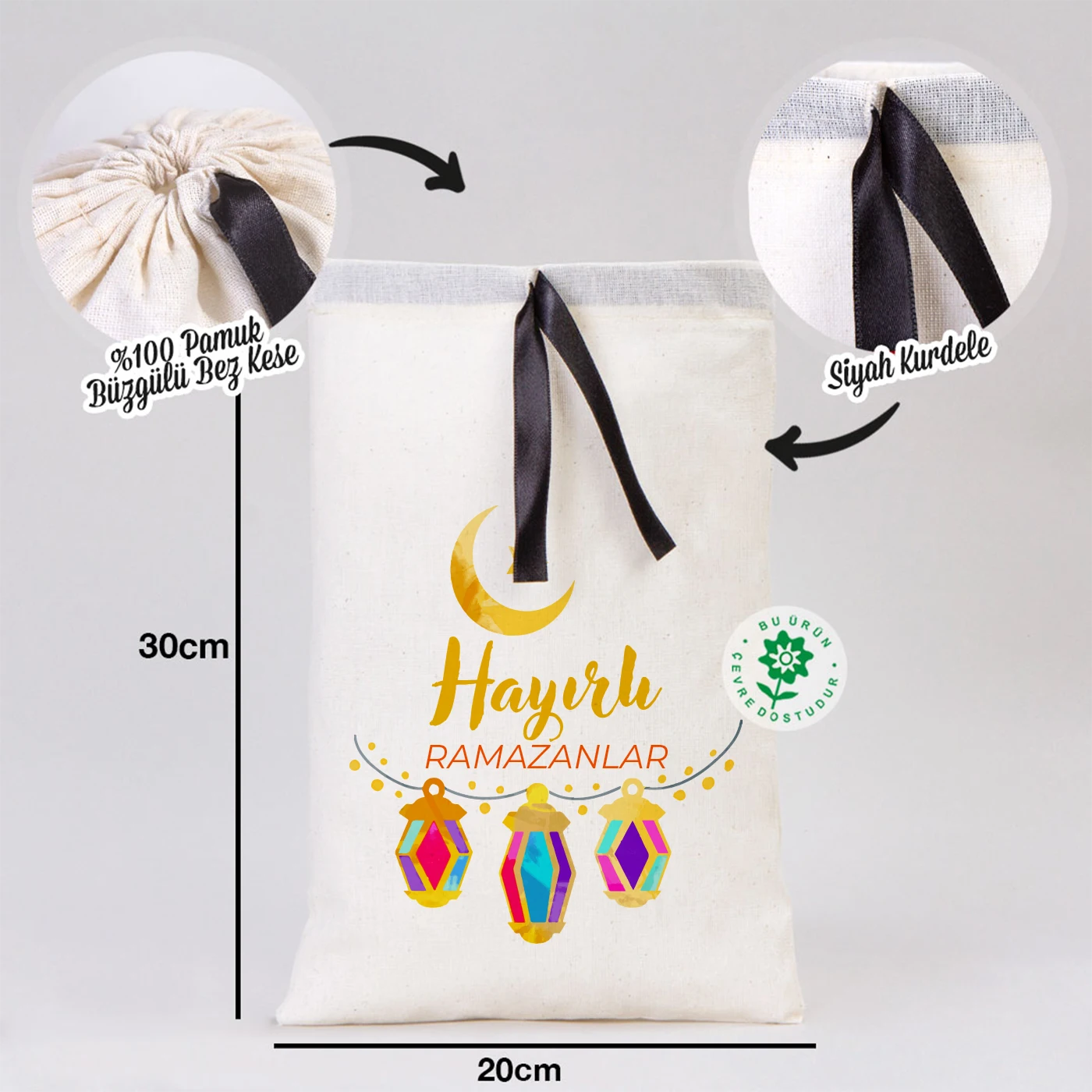 Hayırlı Bayramlar baskılı siyah kurdeleli pamuk bez kese, 20x30 cm ölçülerinde Ramazan ve bayram hediyesi için büzgülü kese modeli