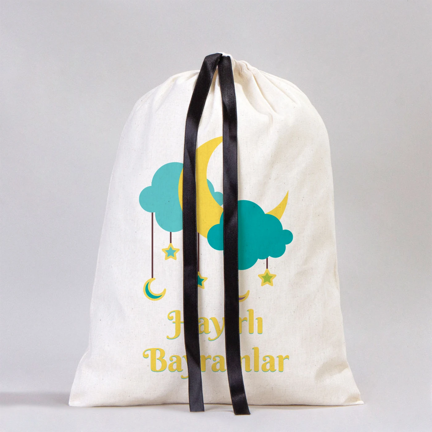 30x40 cm ölçülerinde, siyah kurdelalı, cami figürlü ‘Mutlu Bayramlar’  bayram çantası baskılı bez kese