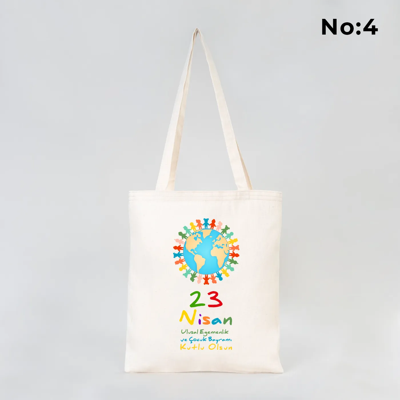 35x40 cm ham bez çanta üzerinde Türk bayraklı iki çocuk figürü ve "23 Nisan Ulusal Egemenlik ve Çocuk Bayramı" baskısı