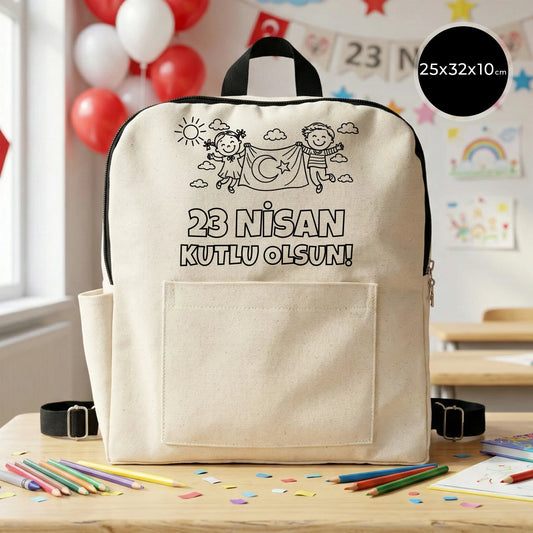 25x32x10 cm krem renkli siyah fermuar ve askı detaylı çocuk sırt çantası üzerinde boyamaya uygun, Türk bayrağı tutan çocuk figürleri ve “23 Nisan Kutlu Olsun!” yazılı siyah beyaz baskı, ön cep detayıyla