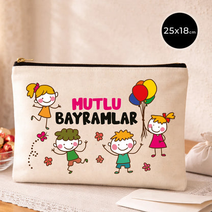 25x18 cm krem kanvas clutch çanta, siyah fermuarlı, çocuk figürlü ve balon desenli “Mutlu Bayramlar” baskılı
