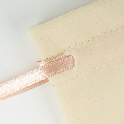 Kadife Gül Kese 10x13 cm - Pudra Renk İp (Özelleştirilebilir)