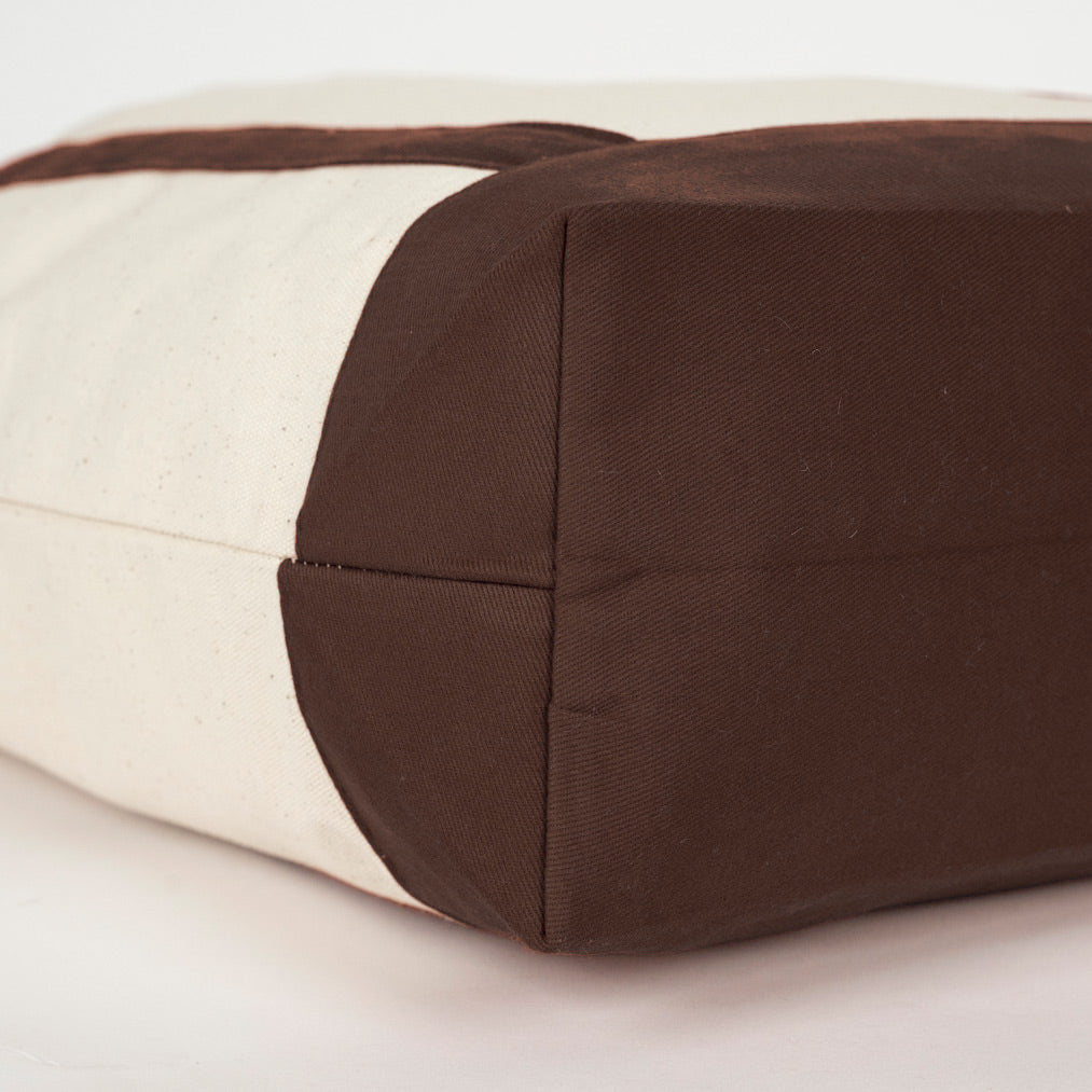 Trend Kanvas Çanta 40x35x12cm - Kahverengi Renkli Kulp - alt köşe detayı