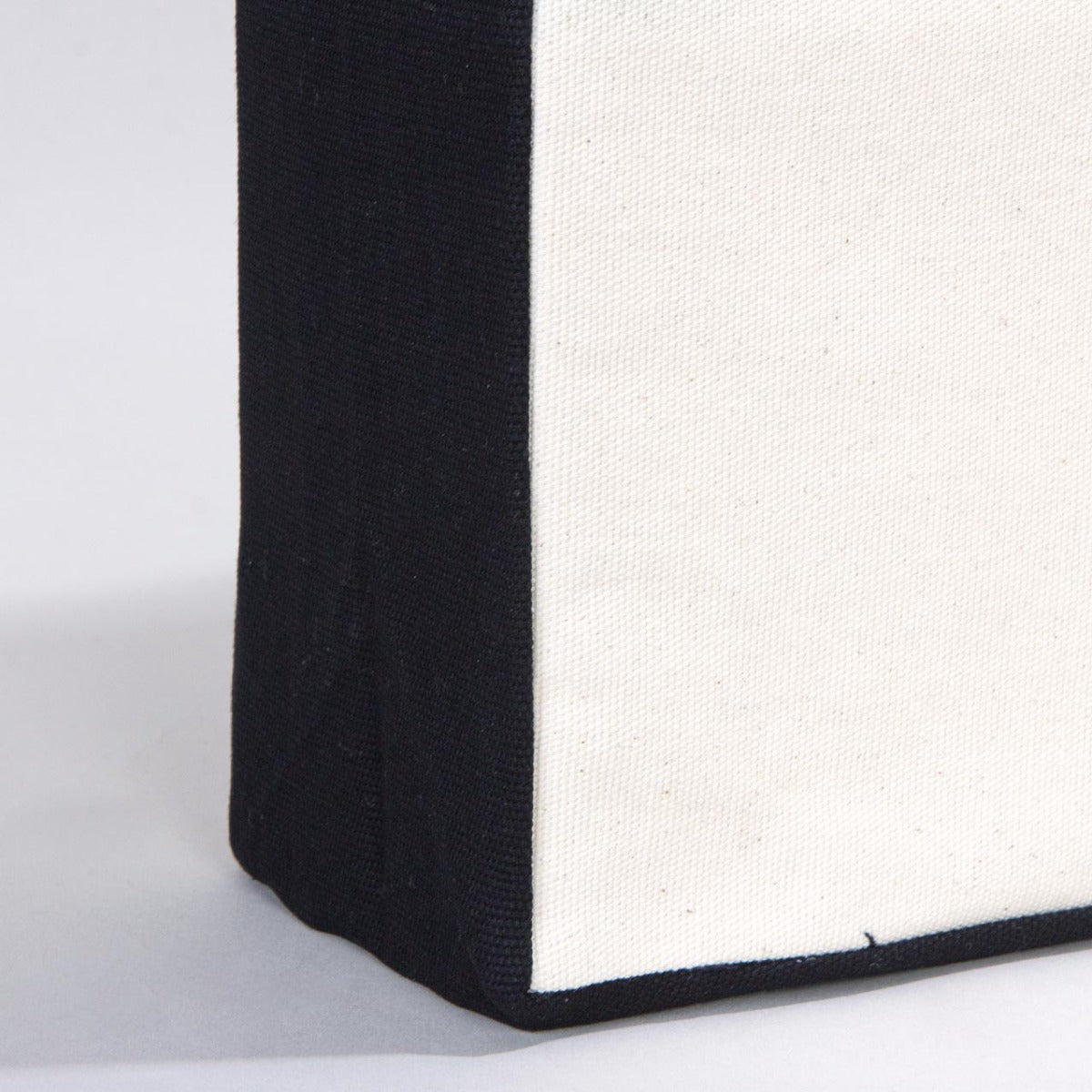 Classic Kanvas Çanta - Siyah Tam Körüklü 40x35x10 cm