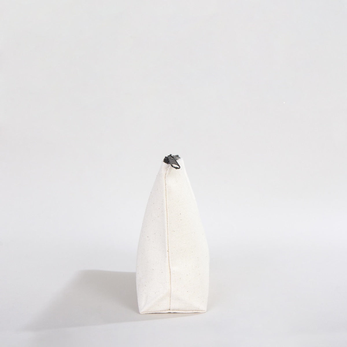 Kanvas Makyaj Çantası - Alttan Körüklü 22x12x7 cm