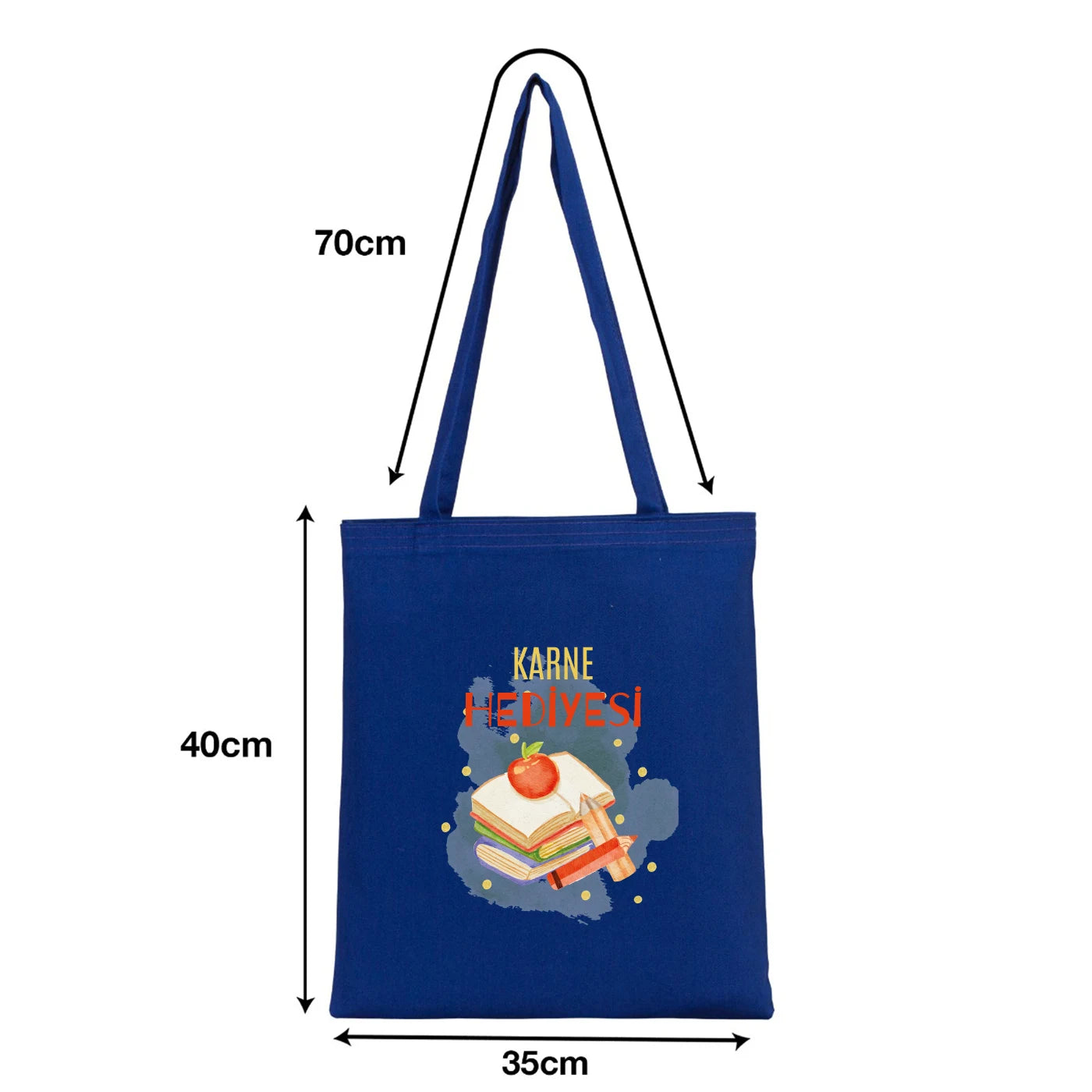 Mavi gabardin bez çanta, düz şekilde ayakta duran, sıcak ve renkli bir sınıf ortamında net biçimde görünen ürün görseli.