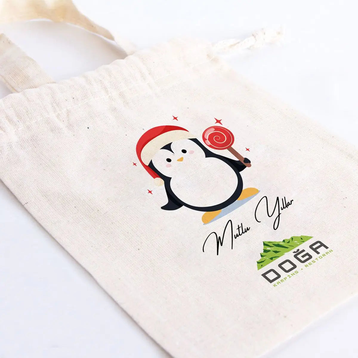 Yılbaşı Temalı Penguen Baskılı Bez Kese - 15,5x20 cm Tek Tutma Kısa Kulp (Özelleştirilebilir)