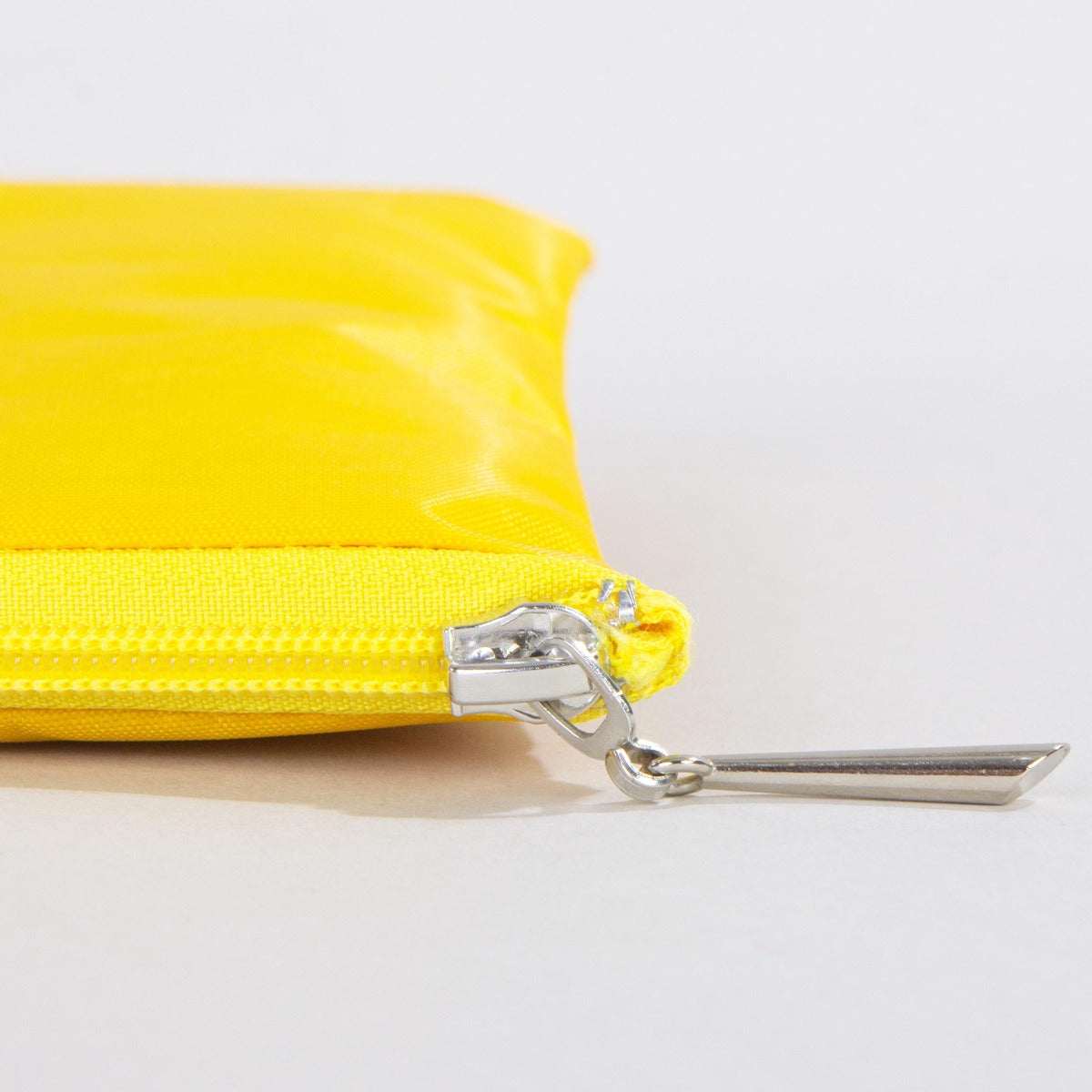 Sarı İmperteks Clutch - 25x18 cm