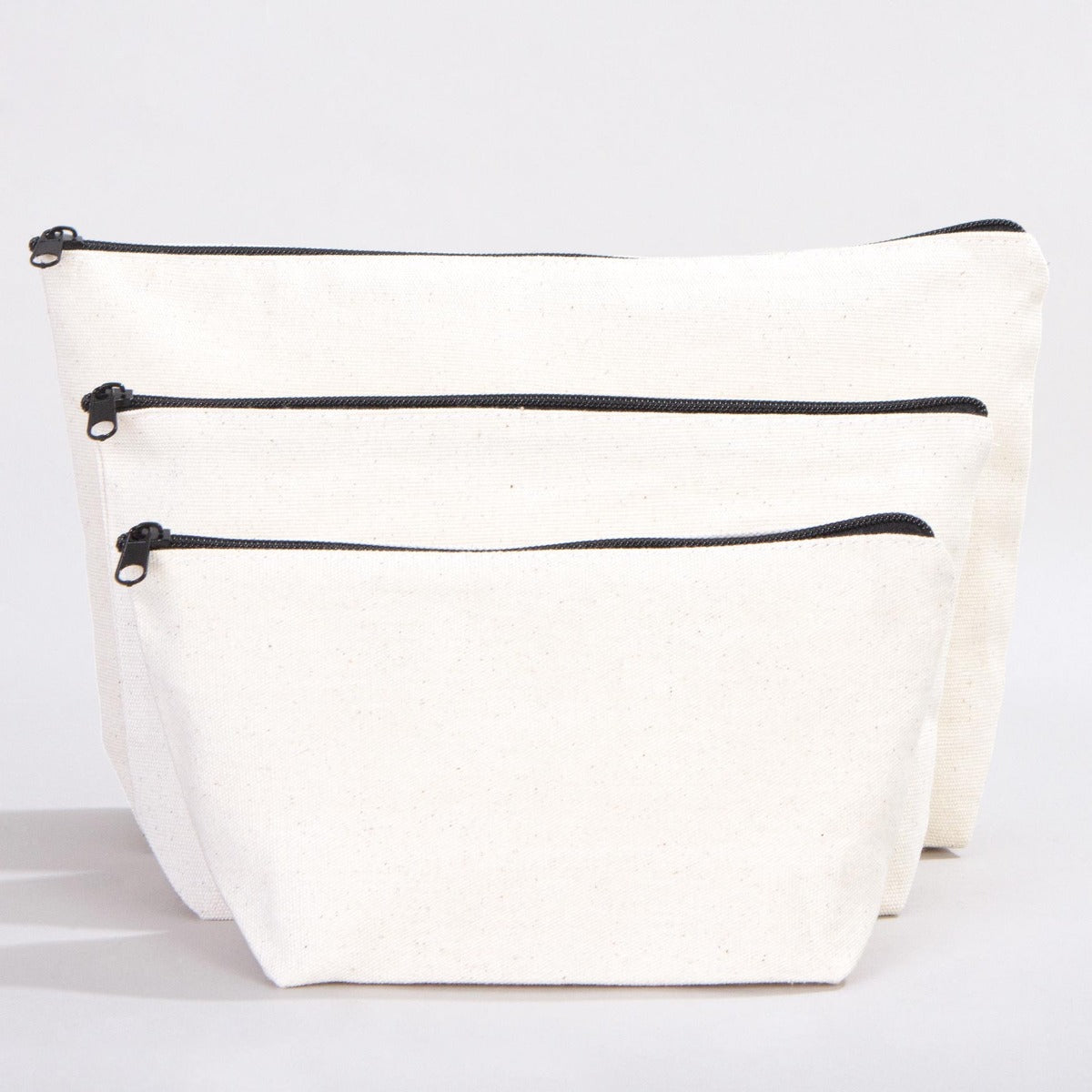 Kanvas Makyaj Çantası - Alttan Körüklü 30x18x7 cm